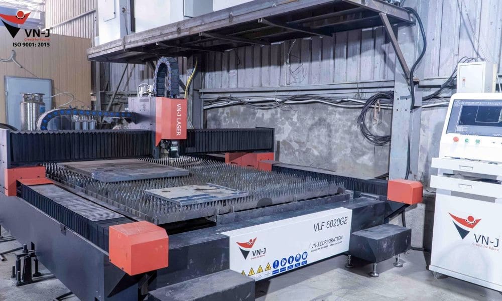Laser FIBER CNC nguồn 12kW VLF-6025GE