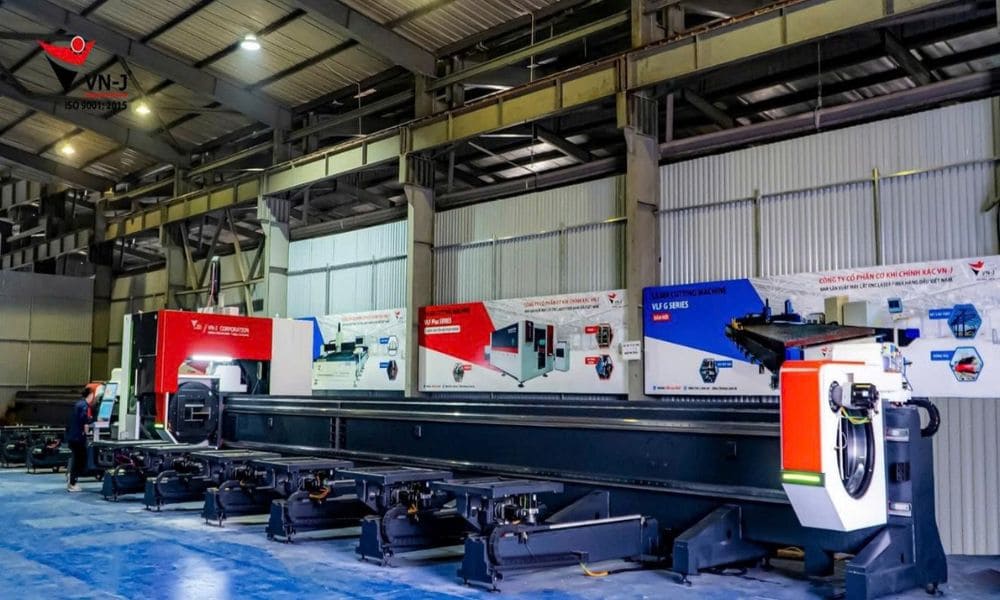 Ưu điểm nổi bật của máy cắt laser ống 3 mâm cặp