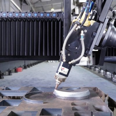 Ứng Dụng Máy Cắt Laser Trong Ngành Đóng Tàu: Giải Pháp Đột Phá Với Máy Cắt Laser Fiber VN-J